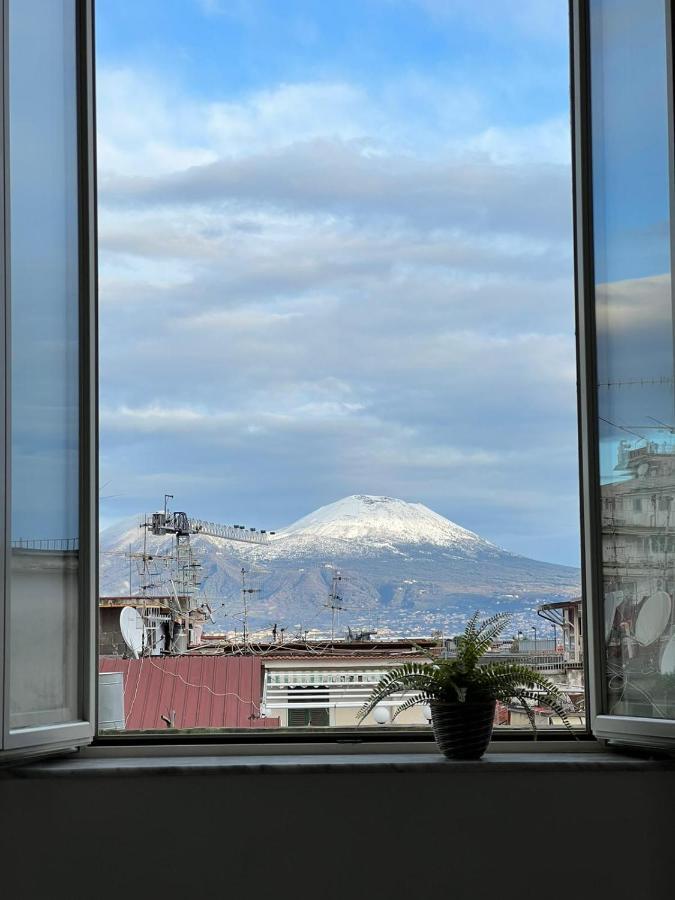 Vesuvio Apartment Napoli Esterno foto