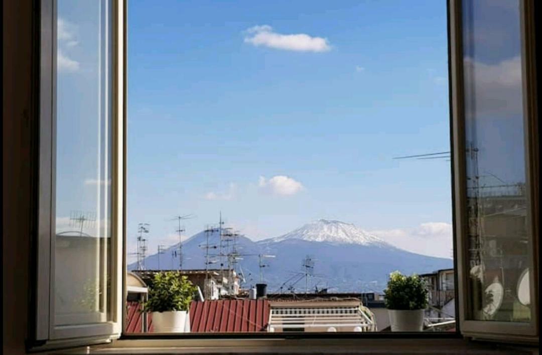 Vesuvio Apartment Napoli Esterno foto